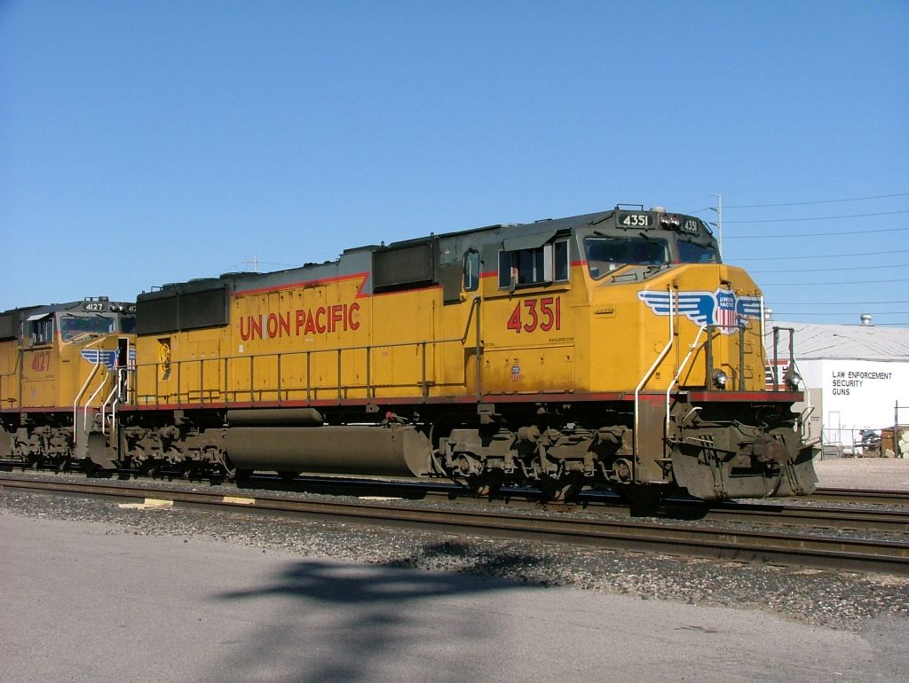UP 4351